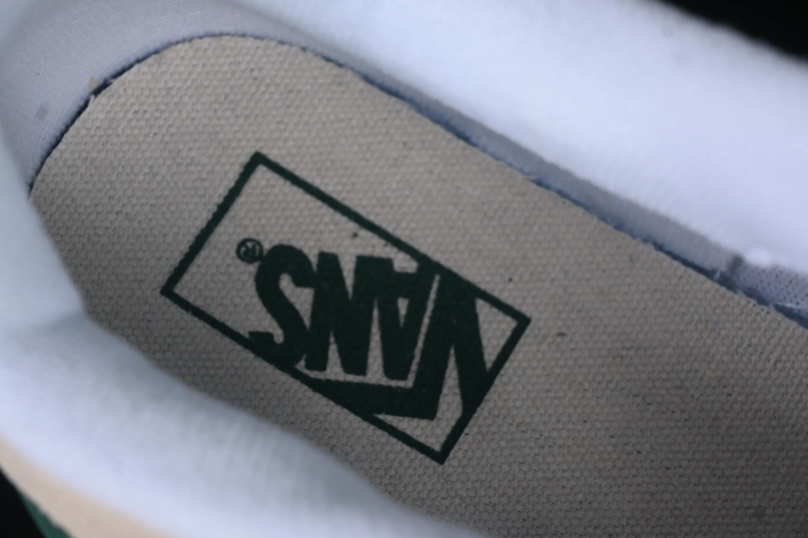 All categories Vans Vans series Vans Low Vans low-top Vans Knu Skool Vans low-top retro casual fat bread shoes VN009QCBDS